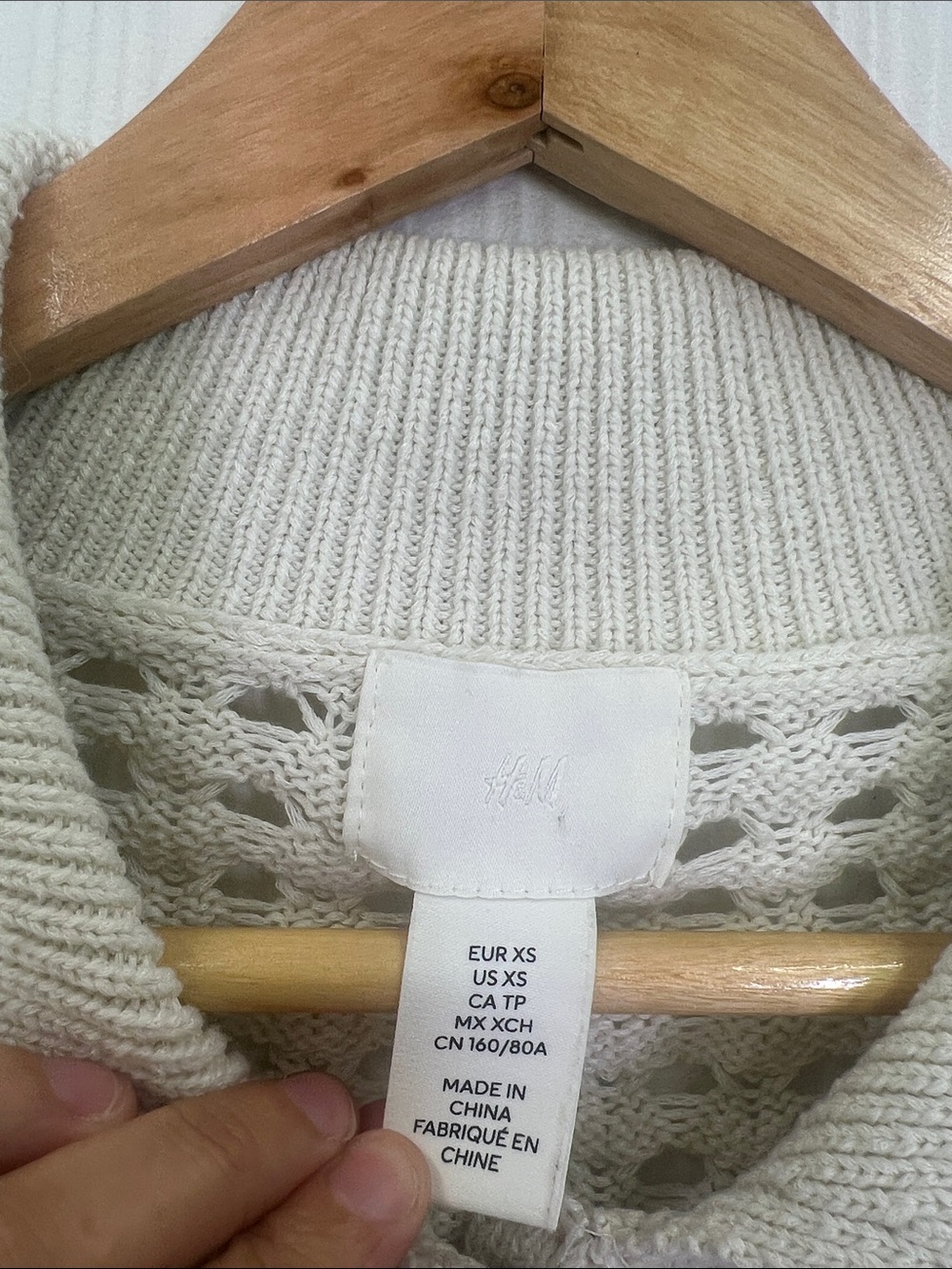 H&M - Cream Ivory Open Knit Button Down Lightweight Long Sleeve Cardigan Size XS - Picture 8 of 11